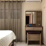 Apartament Frosos House *