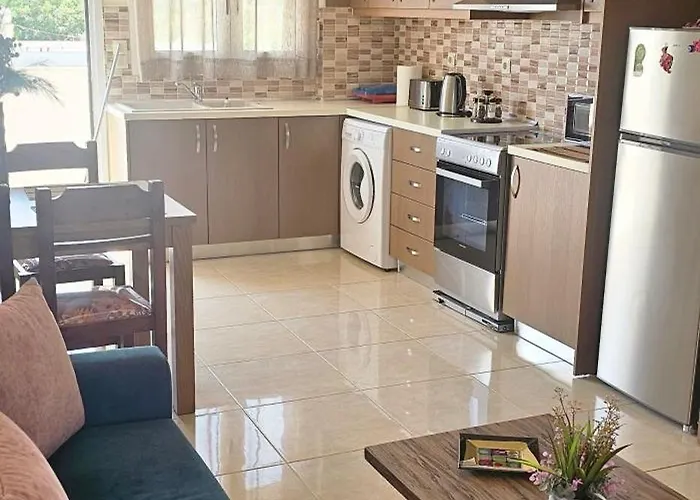 아파트 Frosos House *